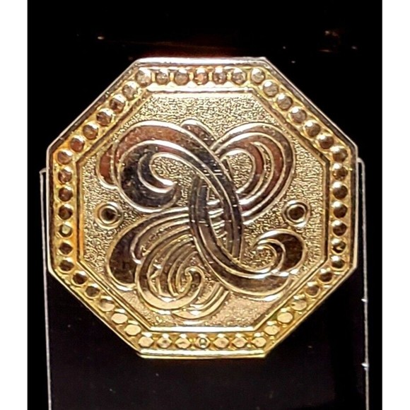MCM Octogonal Clip On Earrings Brooch Set Gold Tone Engraved Victorian Style VGC - Picture 4 of 14